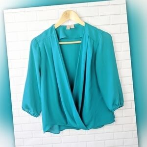 Forever 21 Emerald Green Crisscross Top Women's Medium